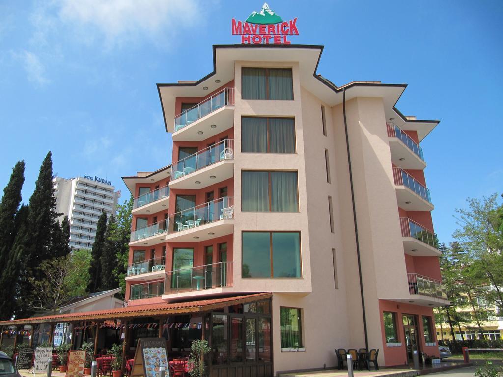 Maverick Hotel Pantai Sunny Luaran gambar