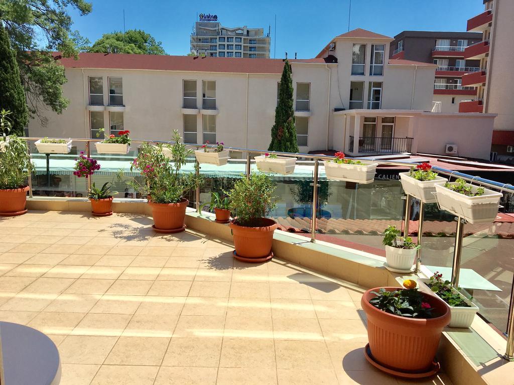 Maverick Hotel Pantai Sunny Luaran gambar