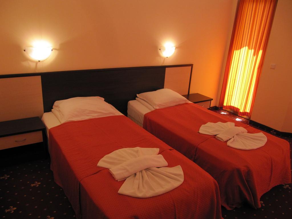 Maverick Hotel Pantai Sunny Bilik gambar
